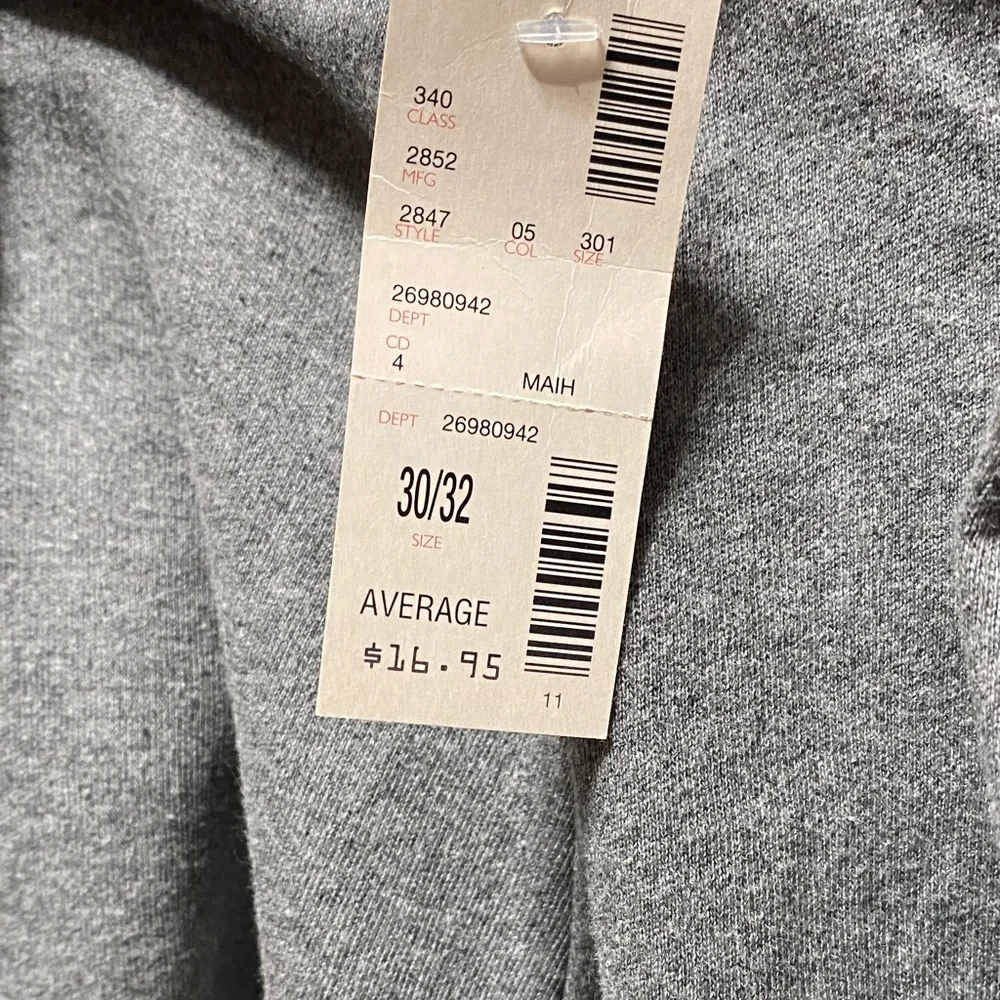 Avenue Black, grey and White button up top and gray pants set plus size 30/32